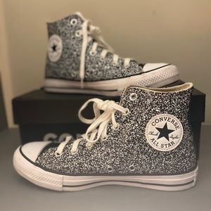 CONVERSE - Black and White Glitter Chuck Taylor